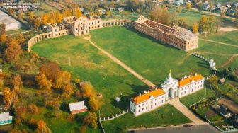 How Time Changed Beautiful Palaces Around The World