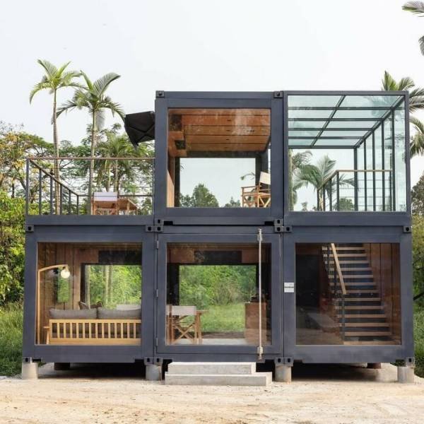 Recycled Shipping Containers Were Turned Into Houses