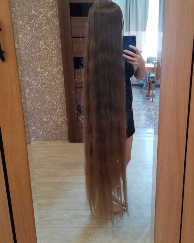 This Russian Woman Hasn't Cut Her Hair In 23 Years