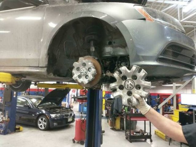 Car Mechanics Work