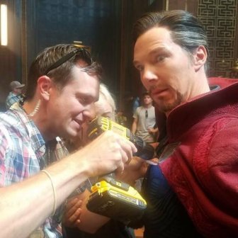 Behind-The-Scenes Photos From ''Marvel'' Movies