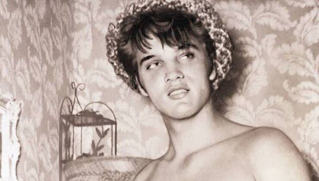 Celebrities When They Were Just 19, part 19