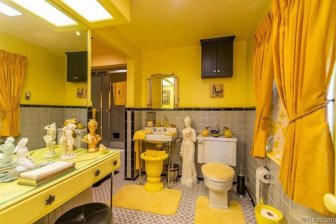 Restrooms With Unusual Design