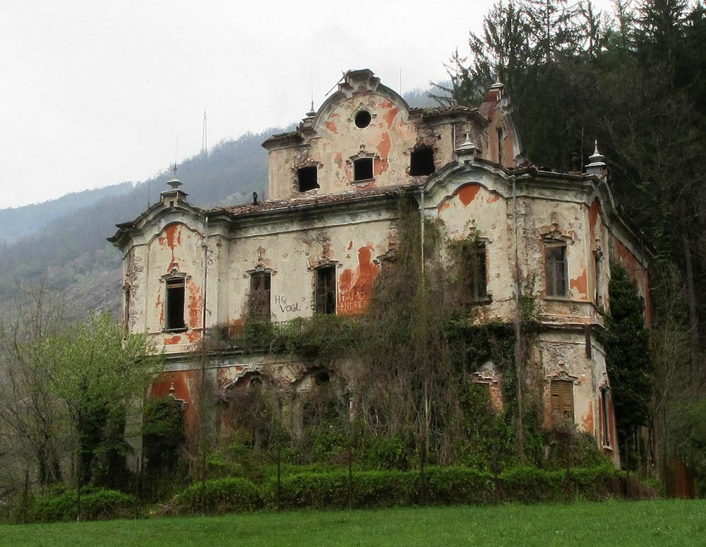 Awesome Abandoned Places, part 8