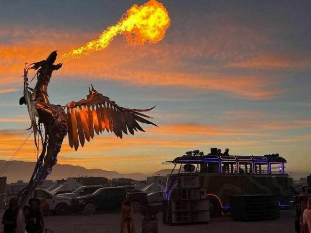 Amazing Photos From “Burning Man 2022”, part 2022