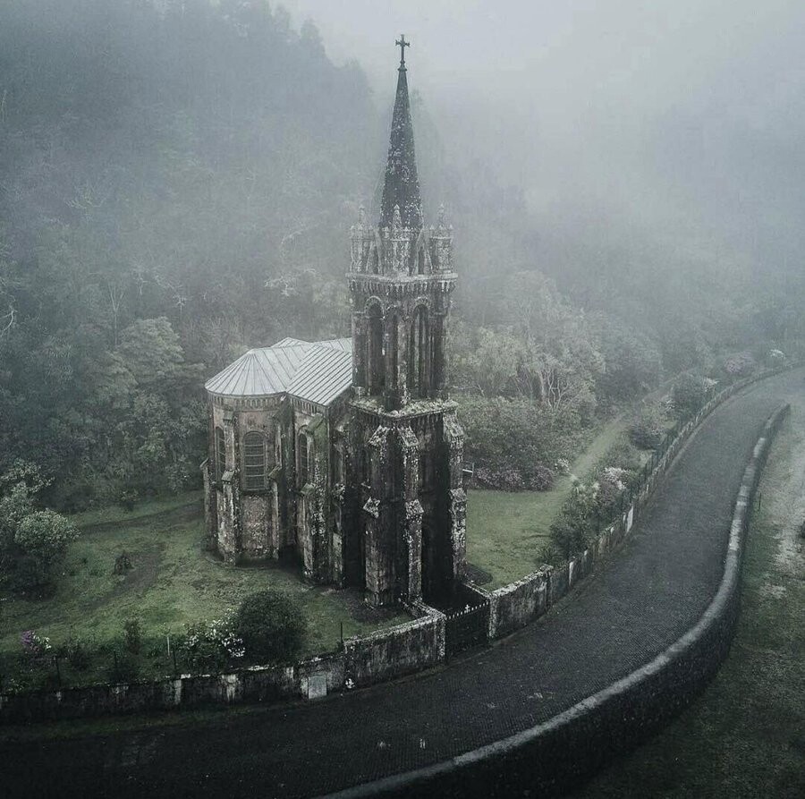 Beautiful Abandoned Places, part 24