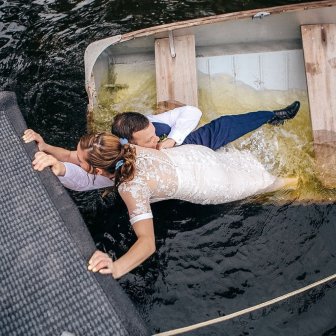 Funny Wedding Photos