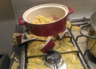 Fails At The Kitchen