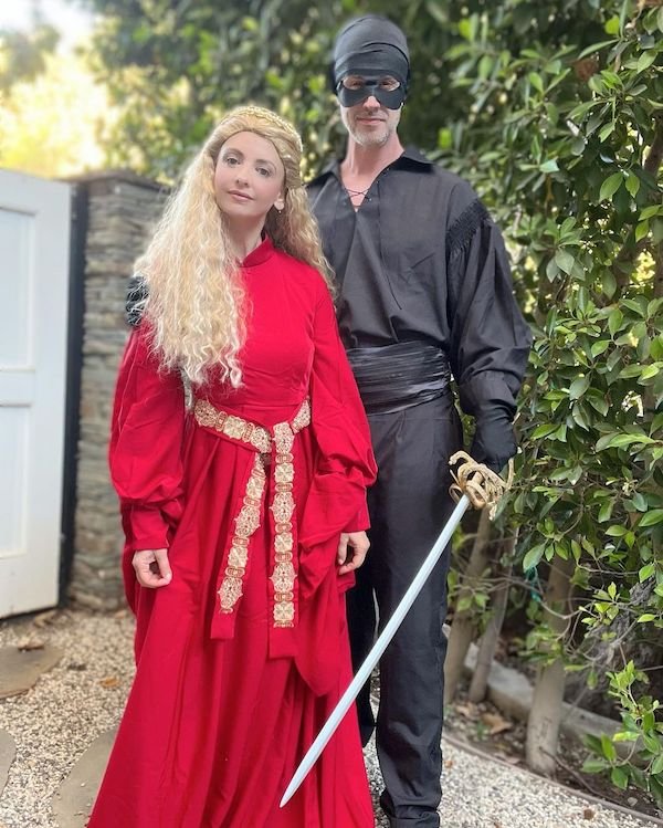Celebrity Halloween Costumes, part 3