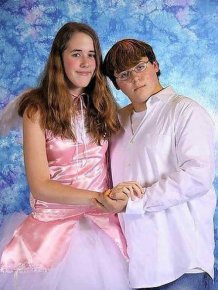 Awkward Prom Photos