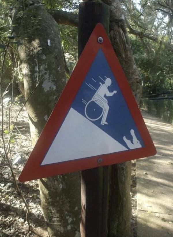 failed-and-funny-signs-7.jpg