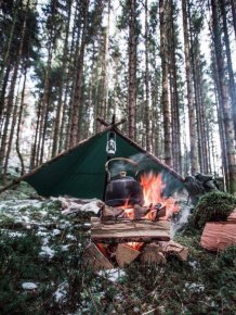 Atmospheric Bushcraft Photos